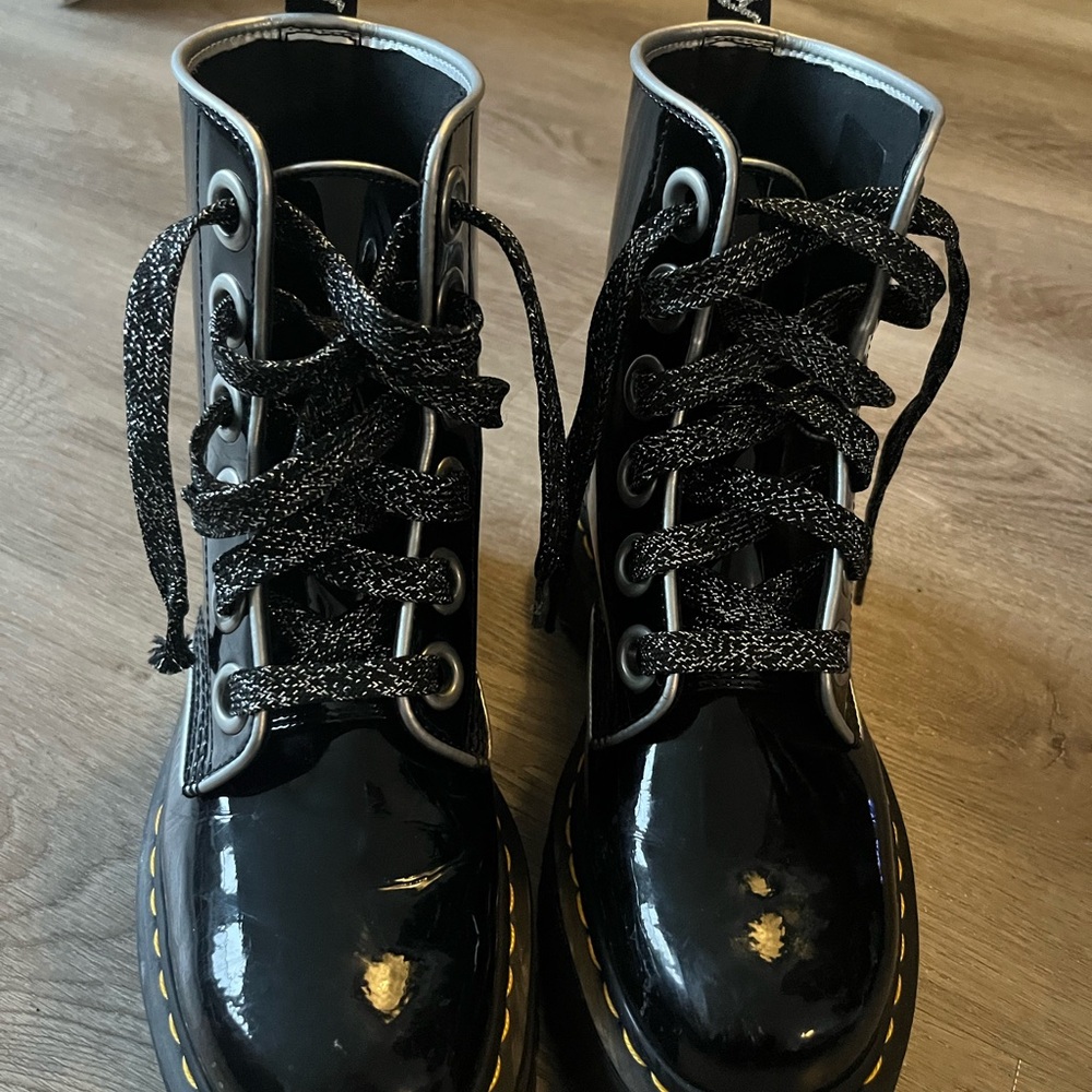 Dr. Martens Molly Black Patent Platform Lace-Up Boots - Picture 4 of 4